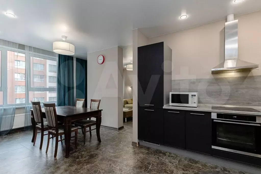 3-к. квартира, 80 м, 8/9 эт. - Фото 1