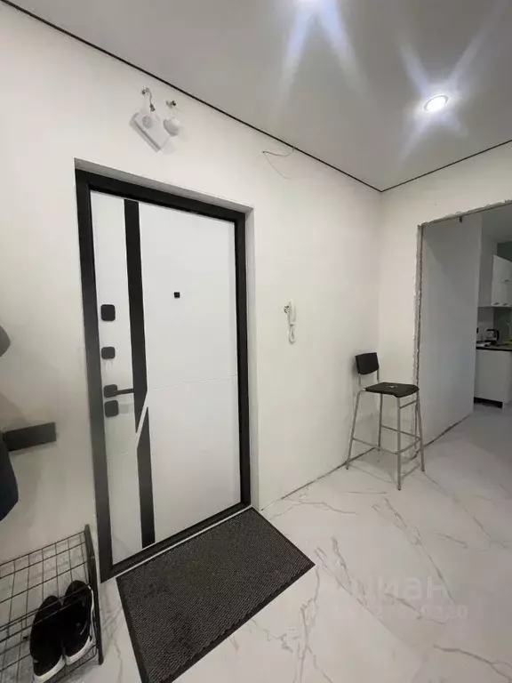 2-к кв. Омская область, Омск ул. 24-я Северная, 93к1 (66.5 м) - Фото 1