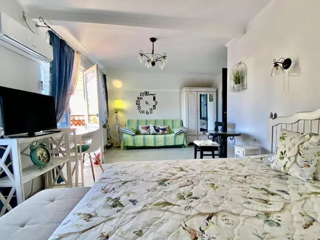 2-к кв. Крым, Судак ул. Танкистов, 24 (55.0 м) - Фото 1