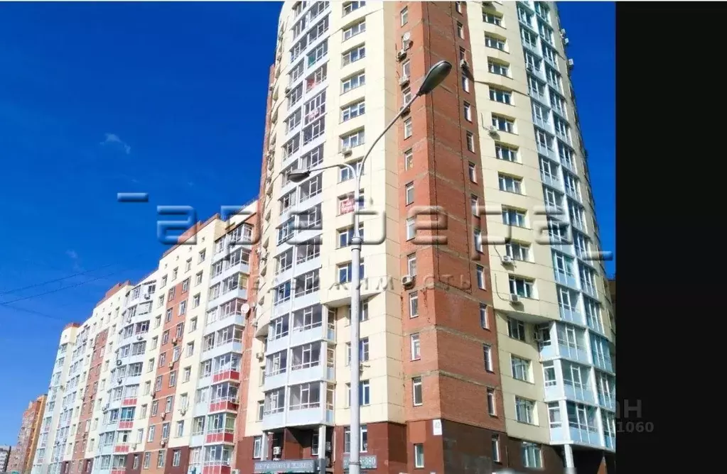 1-к кв. Красноярский край, Красноярск ул. Авиаторов, 42 (54.0 м) - Фото 1