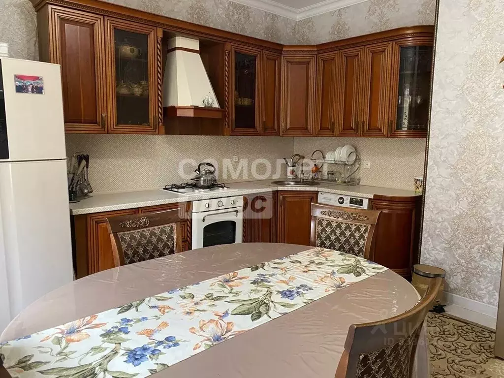 Дом в Дагестан, Кизилюрт ул. Пограничная, 32 (500 м) - Фото 1