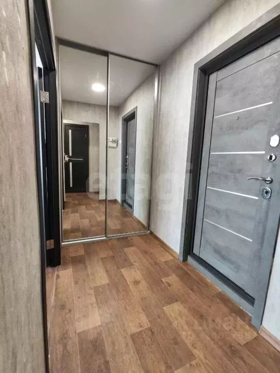 1-к кв. Кемеровская область, Новокузнецк просп. Авиаторов, 75 (42.0 м) - Фото 1