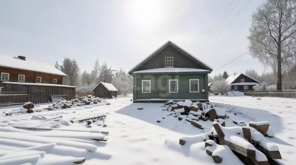 Дом в Новгородская область, Любытинский район, Неболчи рп ул. ... - Фото 1