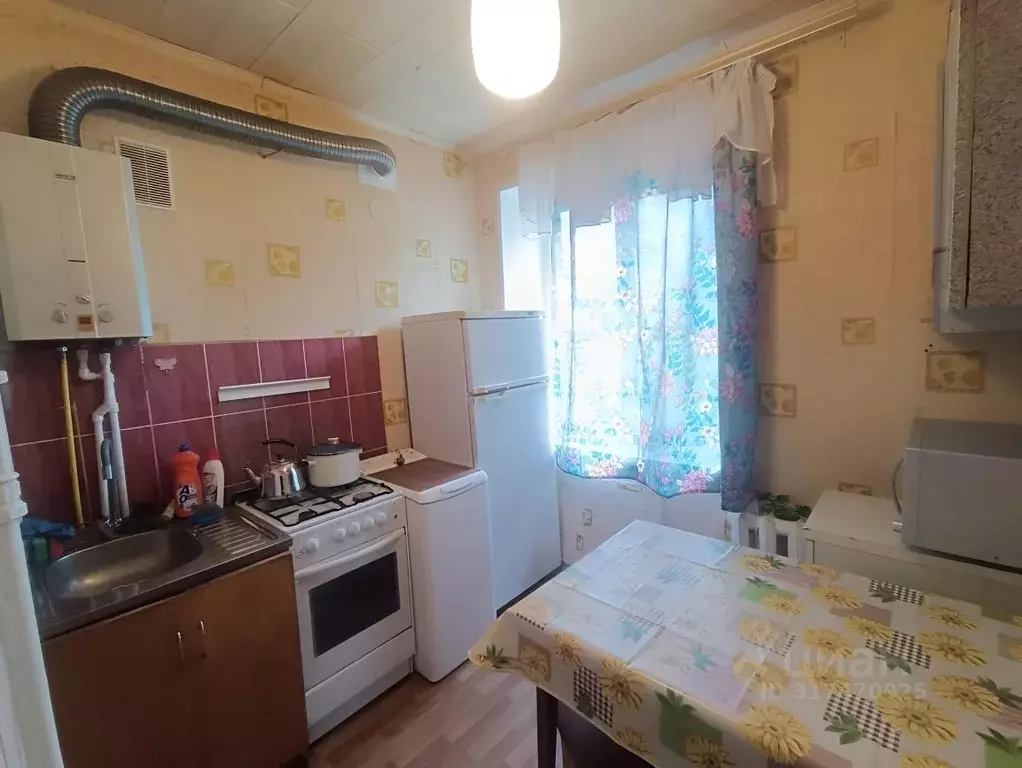 2-к кв. Тульская область, Новомосковск ул. Бережного, 17А (40.0 м) - Фото 1