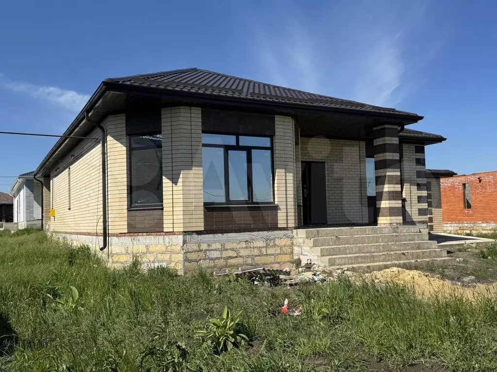 Дом 180 м на участке 4,5 сот. - Фото 1