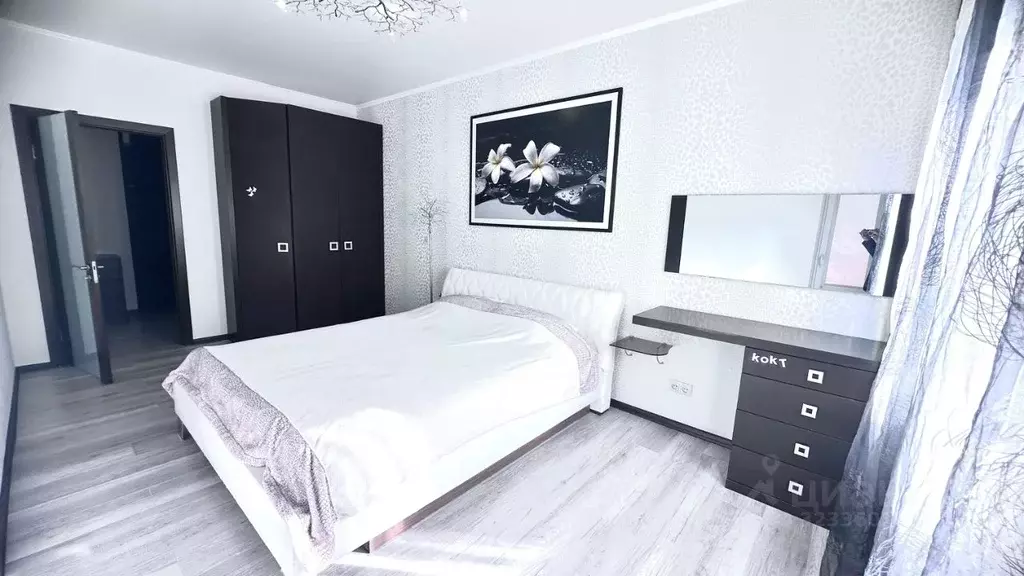 2-к кв. Тульская область, Тула ул. Михеева, 19 (58.0 м) - Фото 2