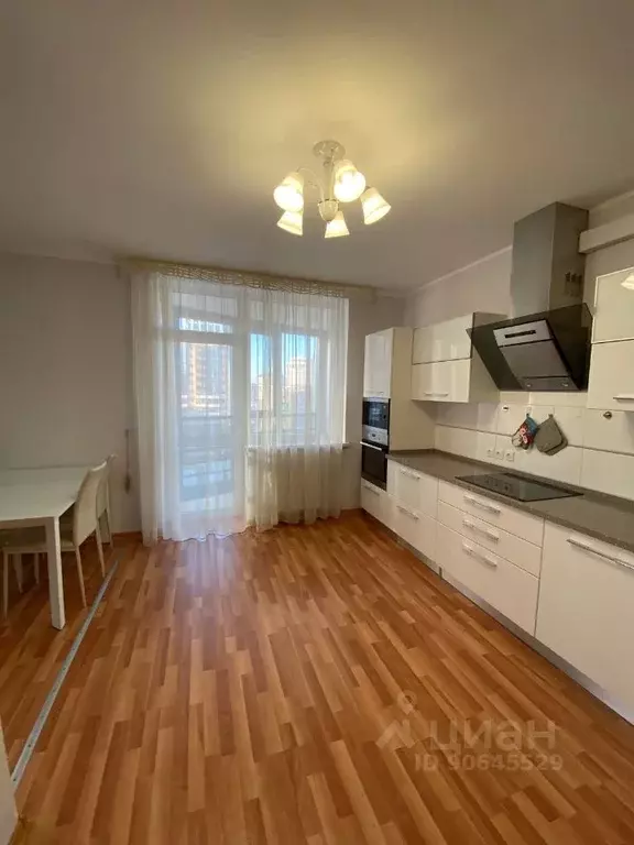 3-к кв. Свердловская область, Екатеринбург ул. Шейнкмана, 88 (128.0 м) - Фото 2