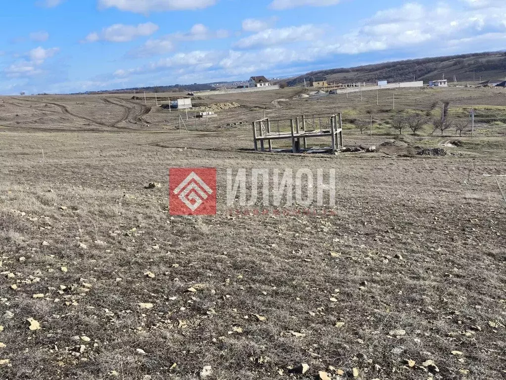 Участок в Крым, Симферопольский район, с. Урожайное ул. Таврическая ... - Фото 2