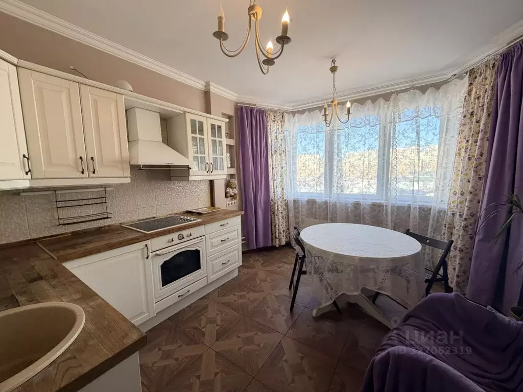 3-к кв. Москва просп. Защитников Москвы, 14 (75.2 м) - Фото 1