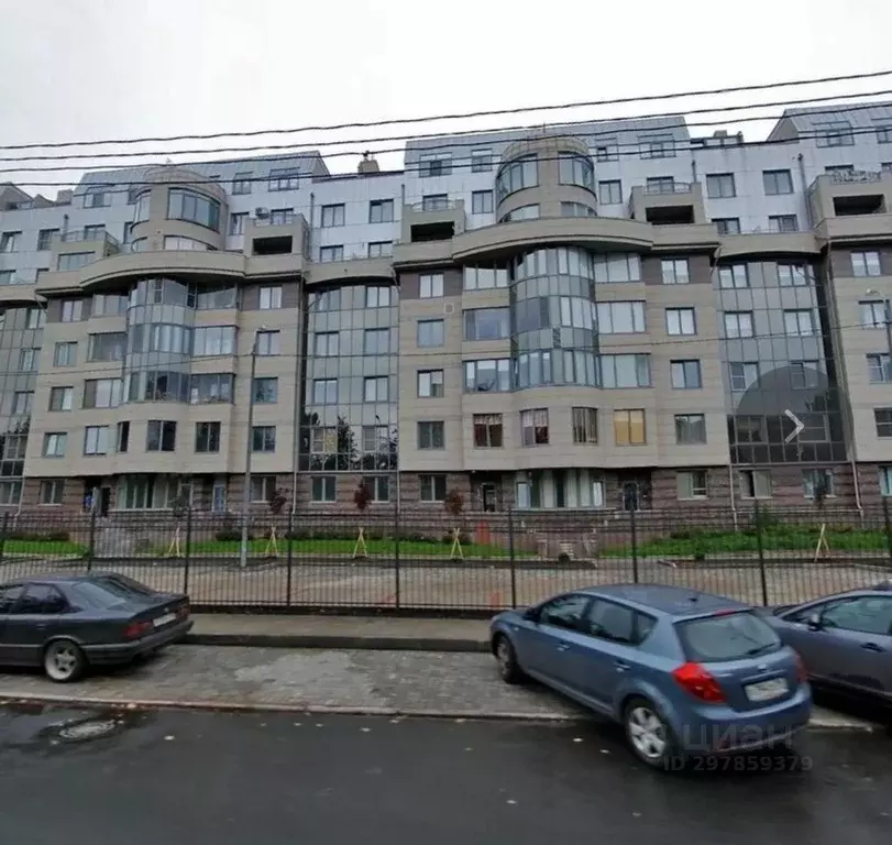 Гараж в Санкт-Петербург Крестовский просп., 15 (15 м) - Фото 1