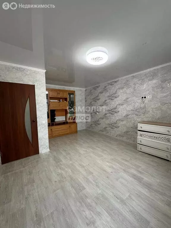 1-комнатная квартира: Астрахань, улица Димитрова, 3к1 (32 м) - Фото 1