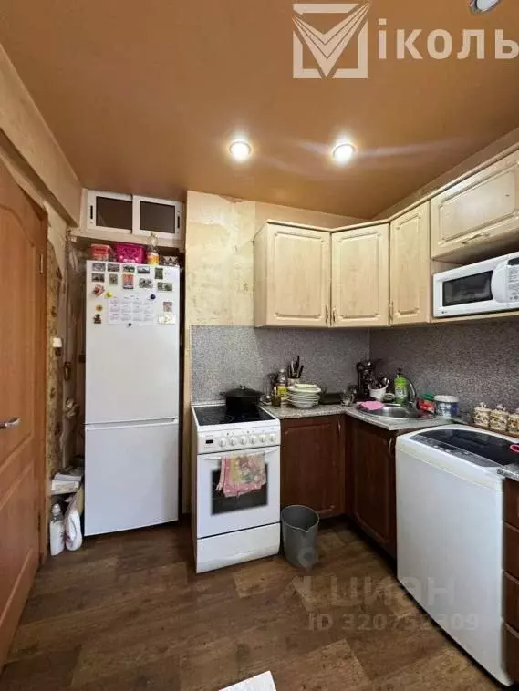 3-к кв. Иркутская область, Иркутск ул. Баумана, 218 (49.0 м) - Фото 1