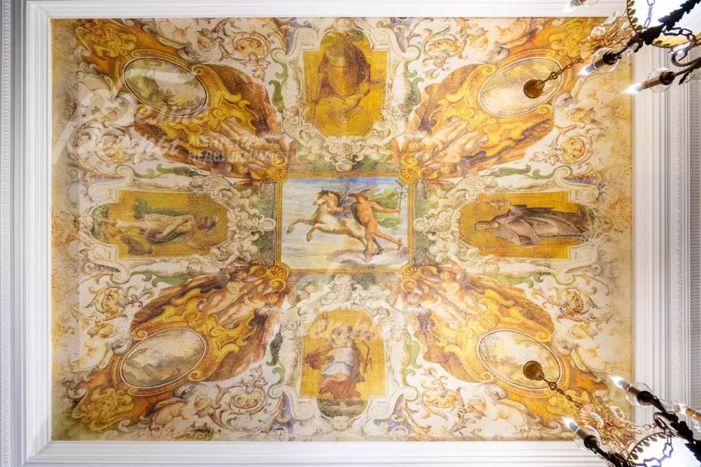 Дом в Москва Ваутутинки клп,  (1000 м) - Фото 1