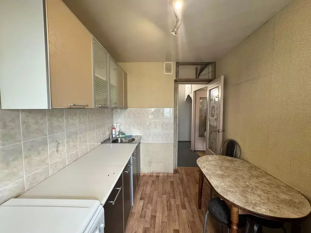 3-к кв. Марий Эл, Йошкар-Ола ул. Петрова, 18 (70.7 м) - Фото 1