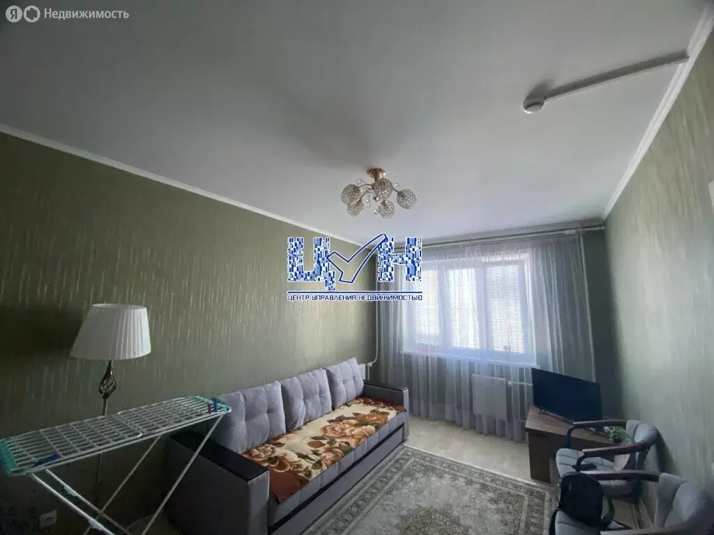 2-комнатная квартира: Курск, улица Вадима Кирпиченко, 2 (58 м) - Фото 1