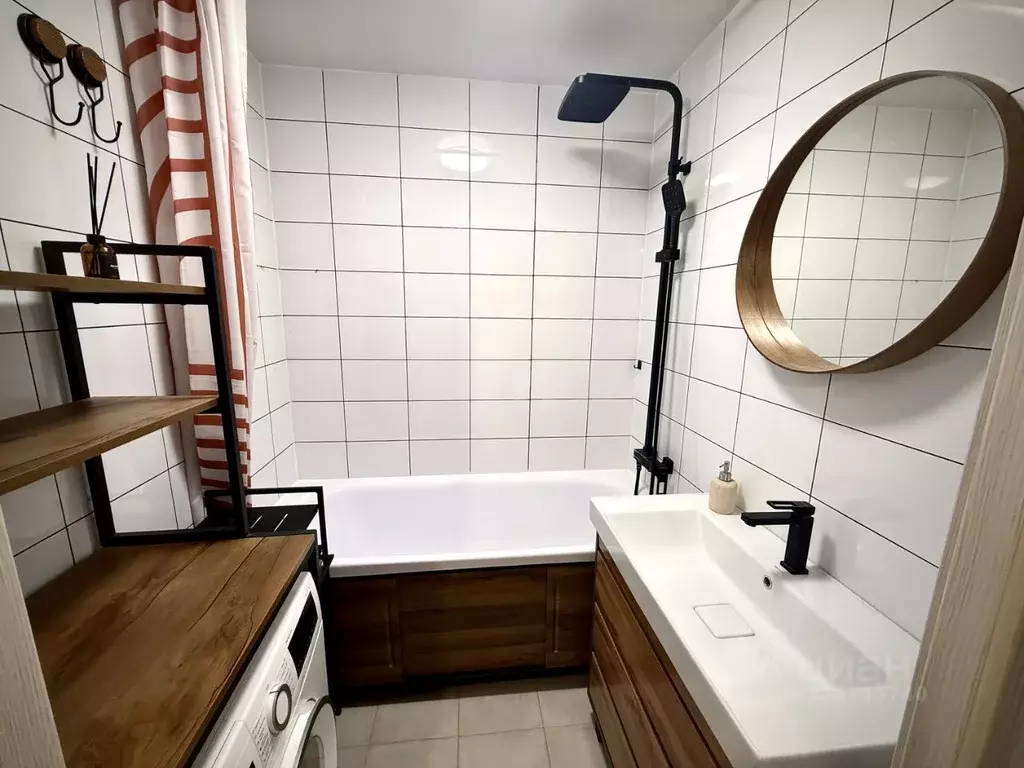 2-к кв. Московская область, Котельники Парковый мкр, 1к3 (42.0 м) - Фото 0