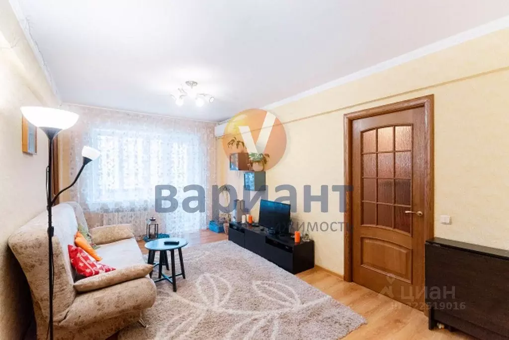 4-к кв. Омская область, Омск ул. Масленникова, 9в (62.0 м) - Фото 1