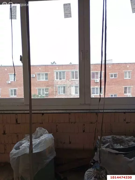 2-комнатная квартира: посёлок городского типа Яблоновский, улица ... - Фото 0