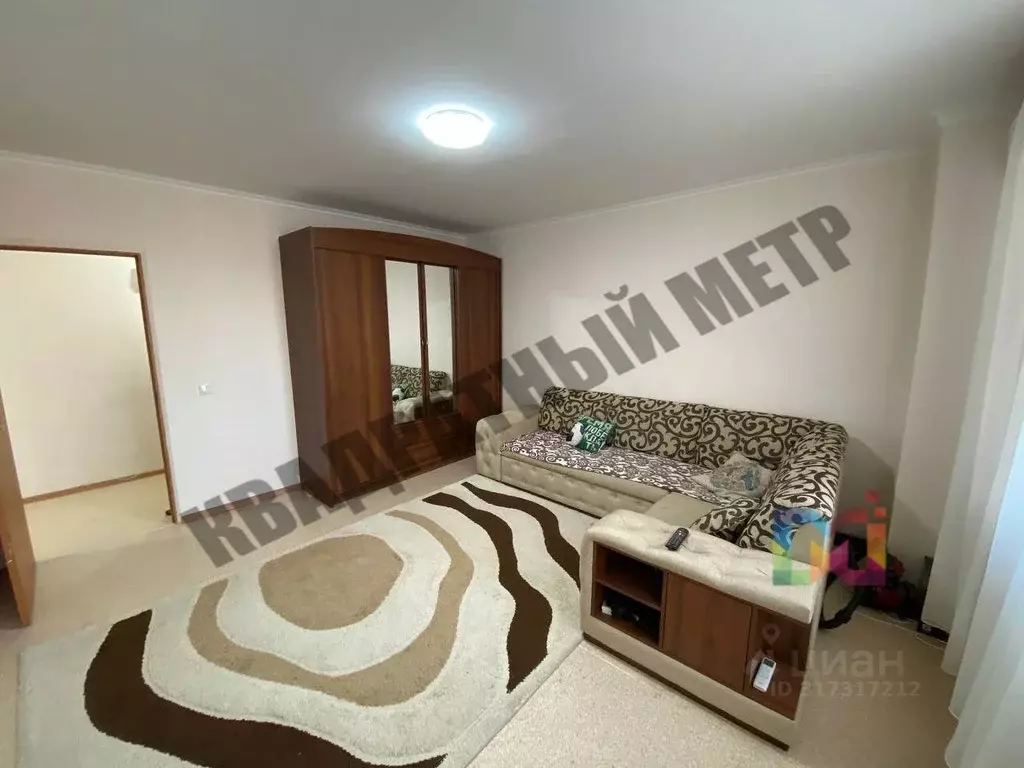 3-к кв. Калмыкия, Элиста 10-й мкр, 15к3 (62.0 м) - Фото 1