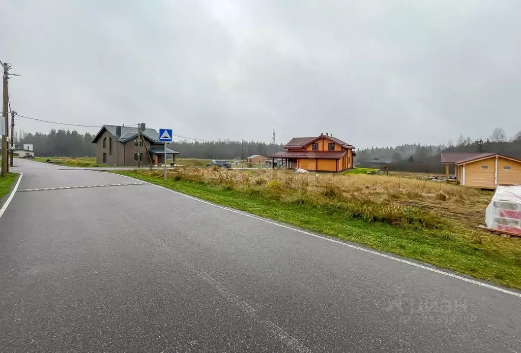 Участок в Ленинградская область, Выборгский район, Первомайское с/пос, ... - Фото 1