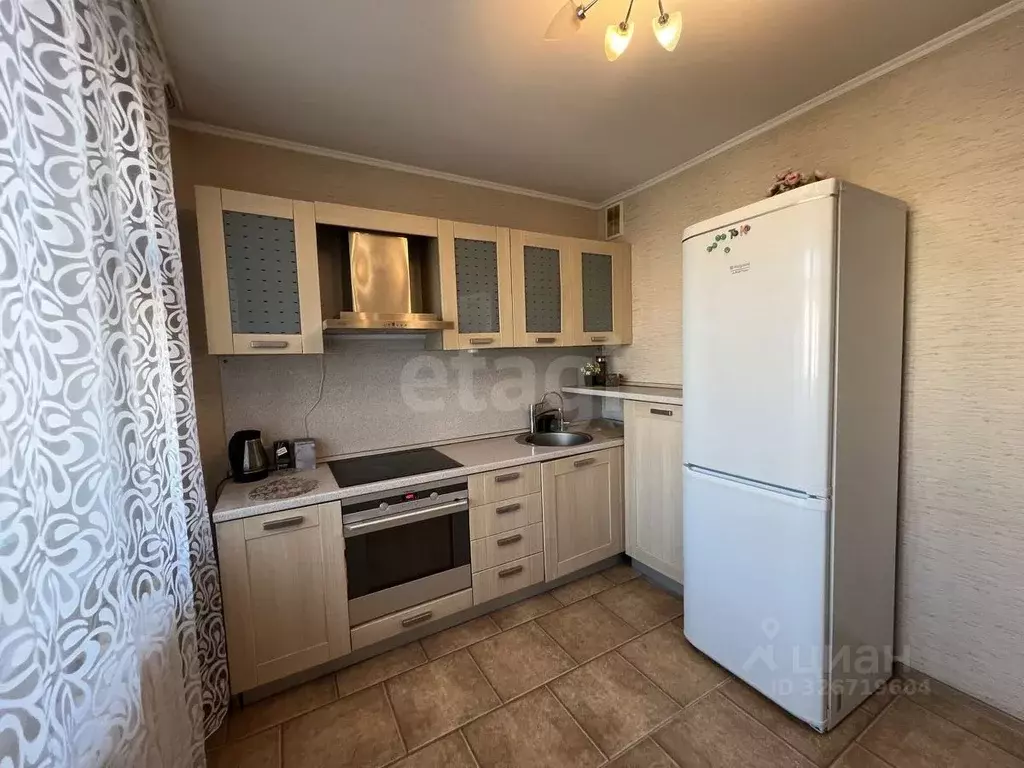 2-к кв. Тюменская область, Тюмень Широтная ул., 165 (67.0 м) - Фото 1