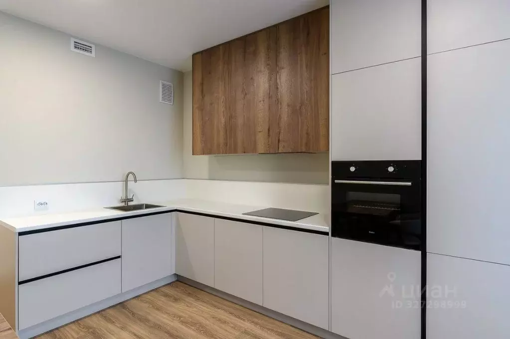 3-к кв. Свердловская область, Екатеринбург ул. Мира, 47к3 (103.0 м) - Фото 2