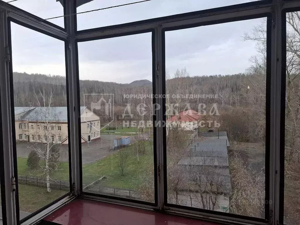 2-к кв. Кемеровская область, Междуреченск ул. Ермака, 2 (46.1 м) - Фото 1