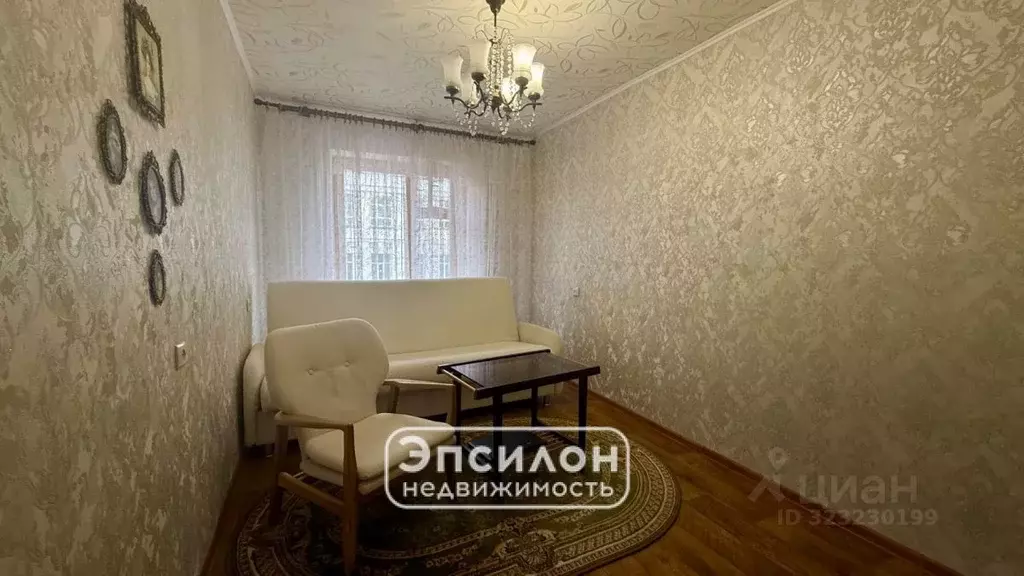 2-к кв. Курская область, Курск ул. Радищева, 40 (46.1 м) - Фото 0