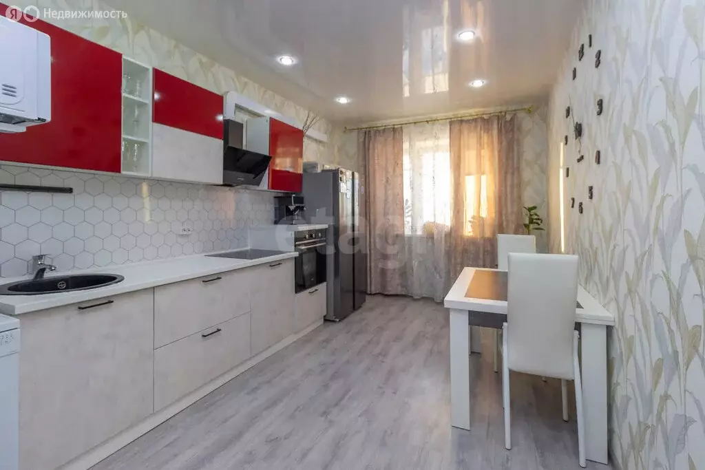 3-комнатная квартира: посёлок Ростовка, улица Михаила Врубеля, 2 (83.3 ... - Фото 2