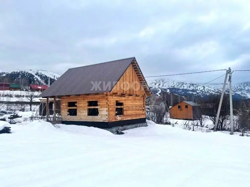 Дом в Кемеровская область, Таштагольский район, Шерегешское городское ... - Фото 0