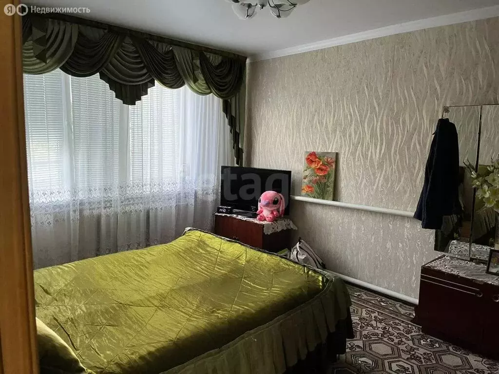 3-комнатная квартира: Голубая Нива, посёлок Голубая Нива, улица Мира, ... - Фото 1