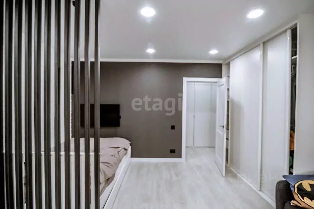 3-к кв. Сахалинская область, Южно-Сахалинск 22-й мкр, ул. Саранская, ... - Фото 1