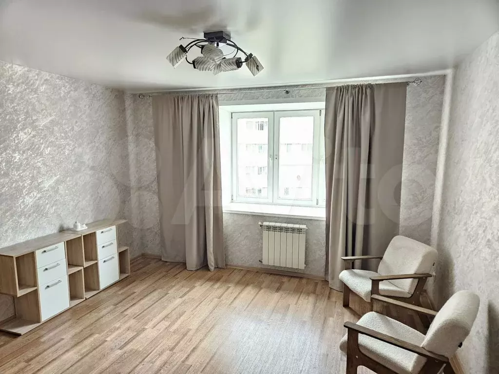 1-к. квартира, 36 м, 4/10 эт. - Фото 0