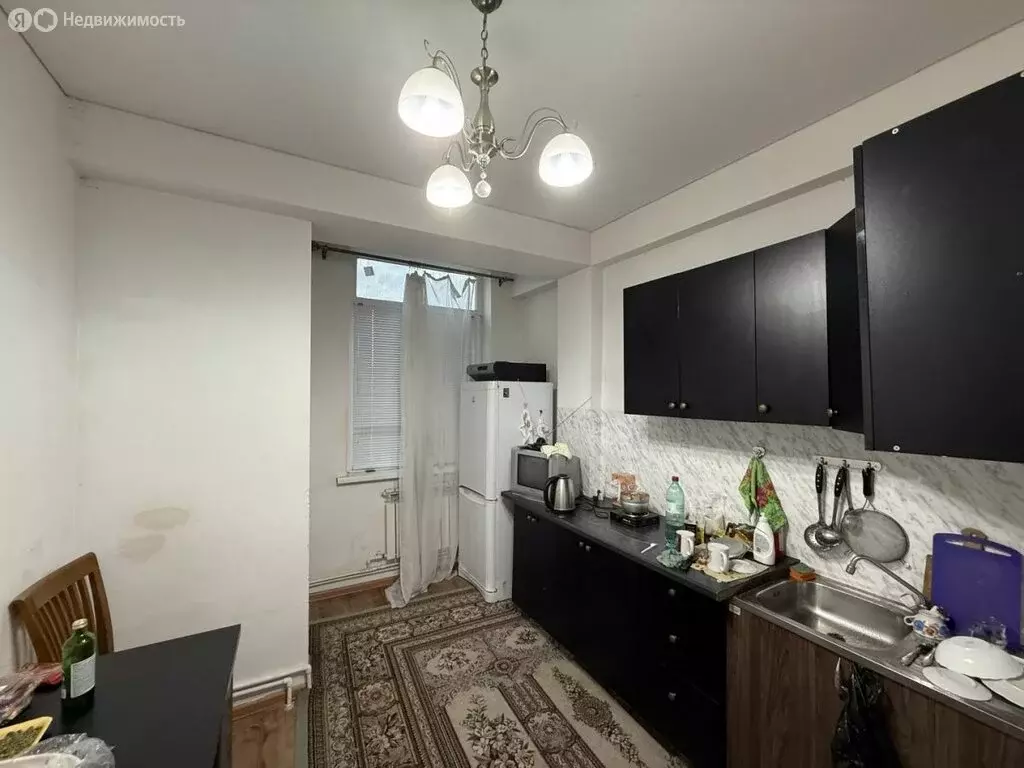 1-комнатная квартира: Махачкала, улица Эльзы Ибрагимовой, 5к11 (35 м) - Фото 2