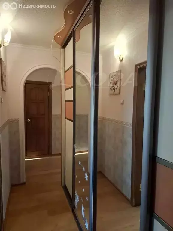 3-комнатная квартира: Тюмень, Народная улица, 8 (67 м) - Фото 0