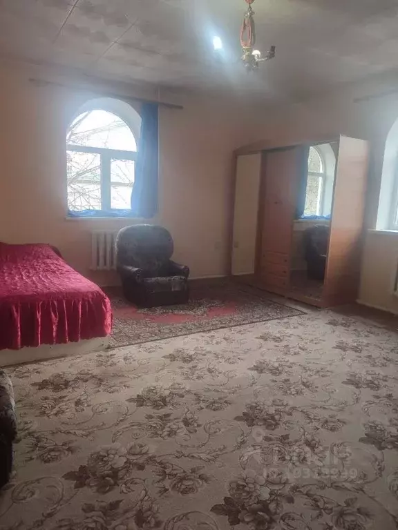 Дом в Крым, Симферополь ул. Почтовая (120 м) - Фото 1