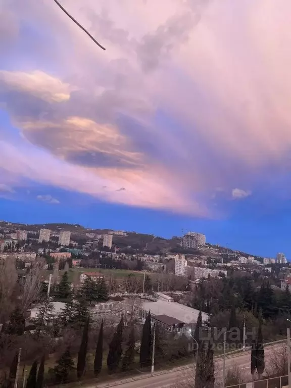 2-к кв. Крым, Алушта ул. Богдана Хмельницкого, 39 (50.0 м) - Фото 1