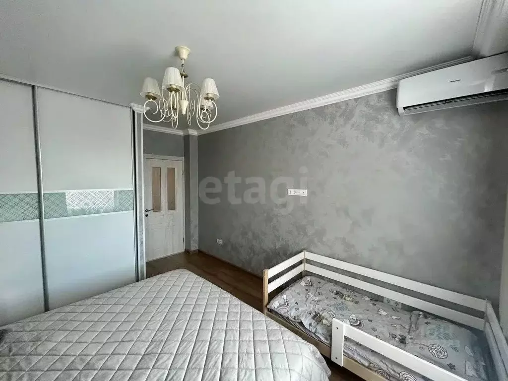 2-к кв. Оренбургская область, Оренбург ул. Карпова, 3/1 (54.2 м) - Фото 1