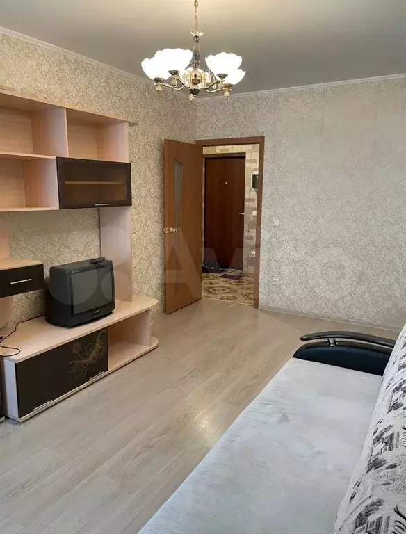 1-к. квартира, 40 м, 4/16 эт. - Фото 1