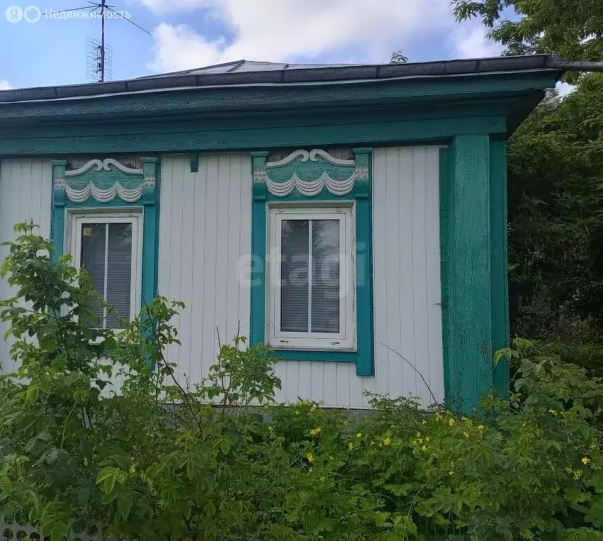 Дом в Саратовская область, рабочий посёлок Романовка, Народная улица ... - Фото 0