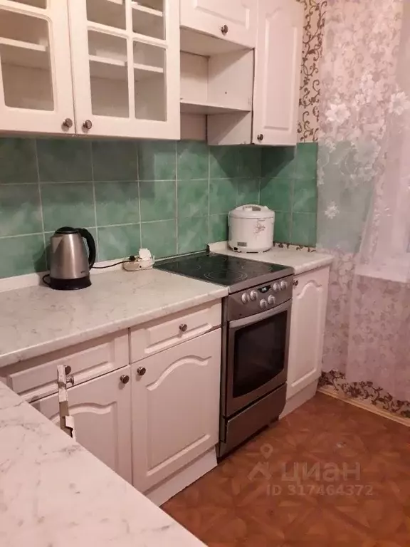 2-к кв. Тюменская область, Тюмень ул. Пермякова, 53 (50.0 м) - Фото 0