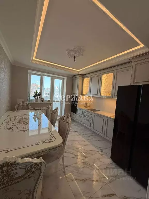 3-к кв. Белгородская область, Старый Оскол Степной мкр, 8 (96.0 м) - Фото 1