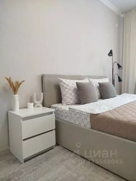 2-к кв. Самарская область, Тольятти 15-й кв-л, бул. Космонавтов, 14 ... - Фото 1