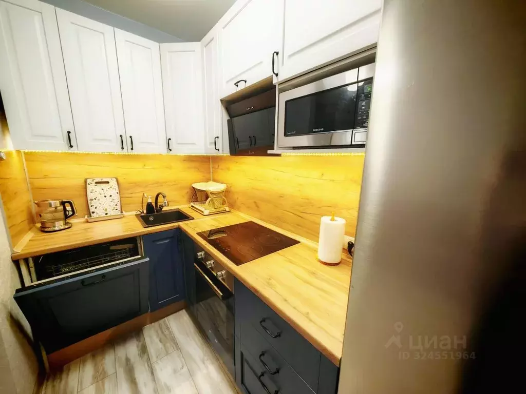 Студия Санкт-Петербург ул. Оптиков, 34К1 (22.4 м) - Фото 2