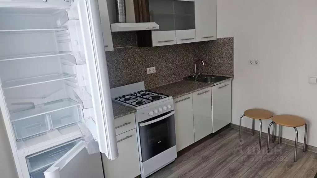 1-к кв. Волгоградская область, Волгоград Шекснинская ул., 81А (43.7 м) - Фото 1