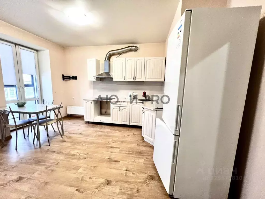 Студия Кировская область, Киров ул. Капитана Дорофеева, 26 (26.0 м) - Фото 1