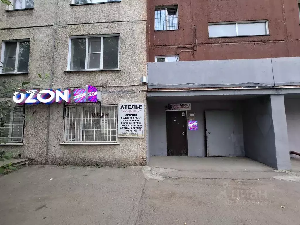 Помещение свободного назначения в Алтайский край, Барнаул ул. Юрина, ... - Фото 0