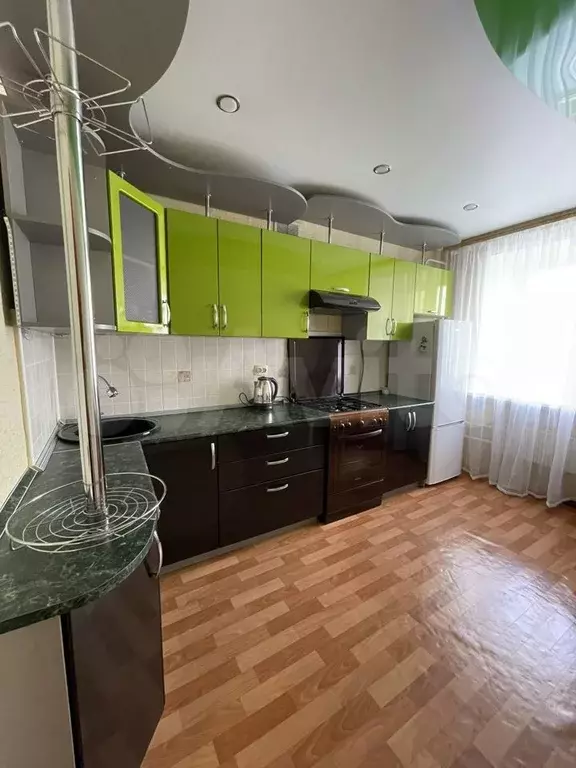 1-к. квартира, 40 м, 9/10 эт. - Фото 0