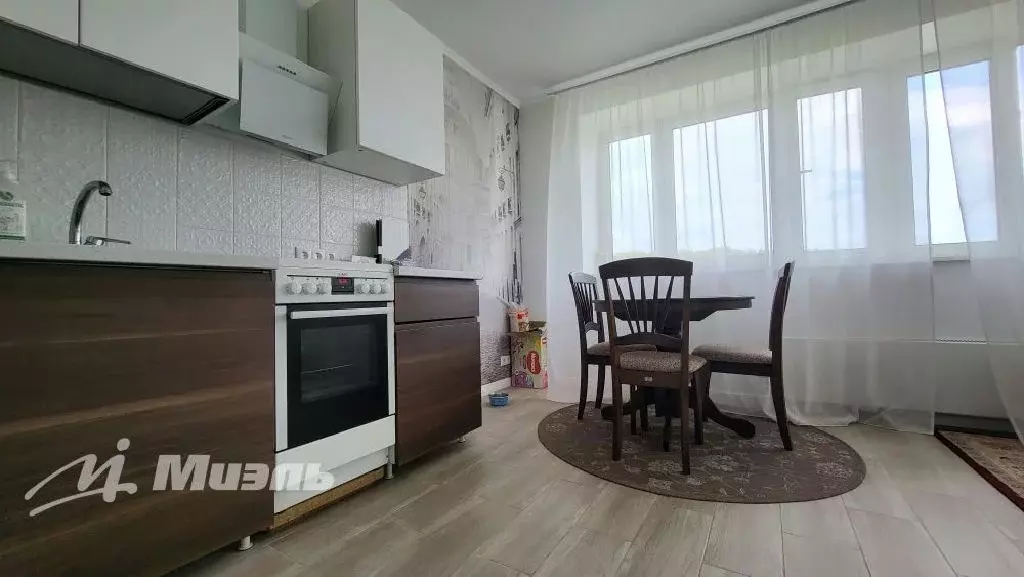 Продается 3-комнатная квартира - Фото 0