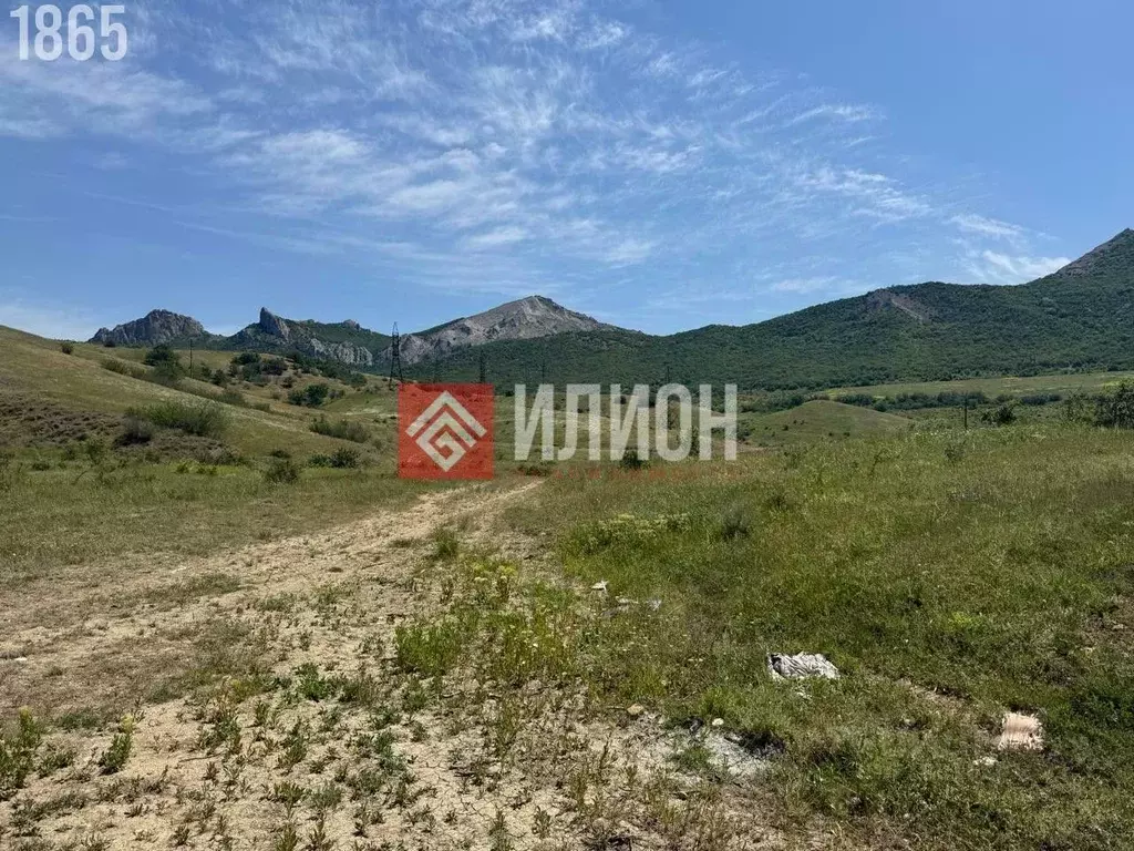 Участок в Крым, Феодосия муниципальный округ, Щебетовка пгт  (8.0 ... - Фото 1
